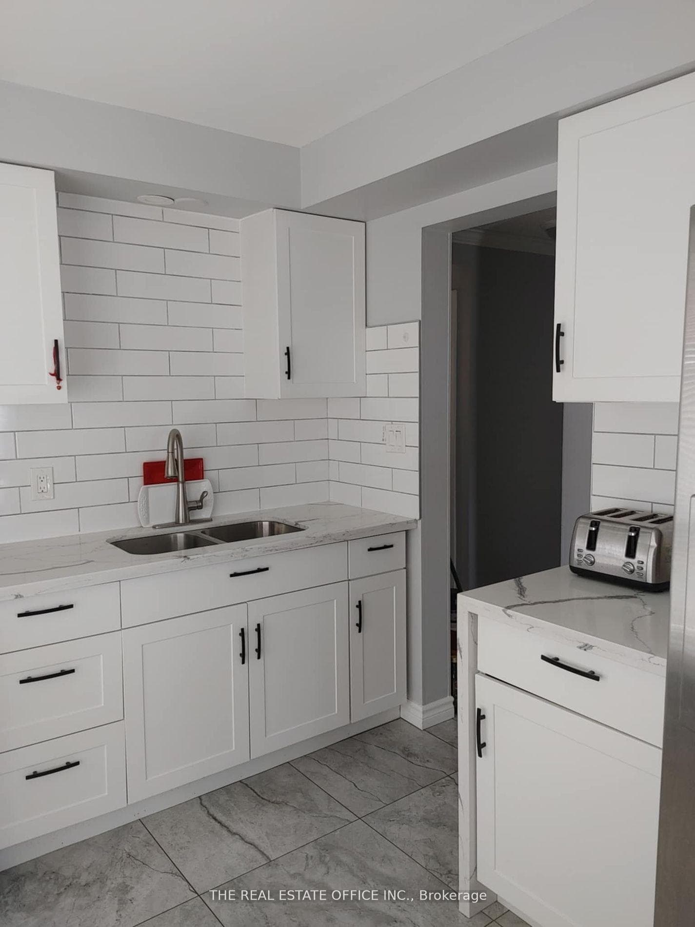 59 Kirby Crescent photo 6