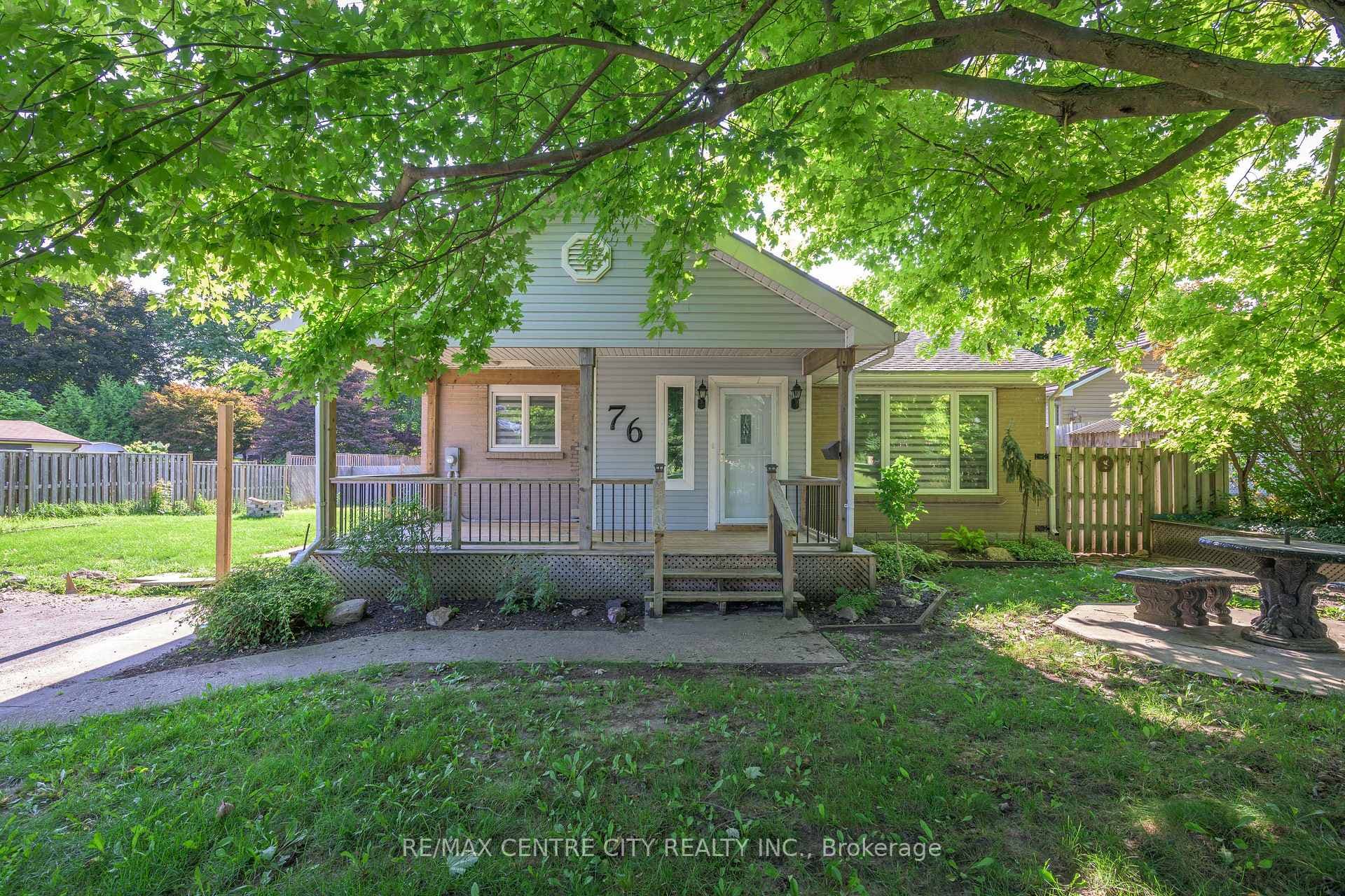 76 Meadowlily Road photo 2
