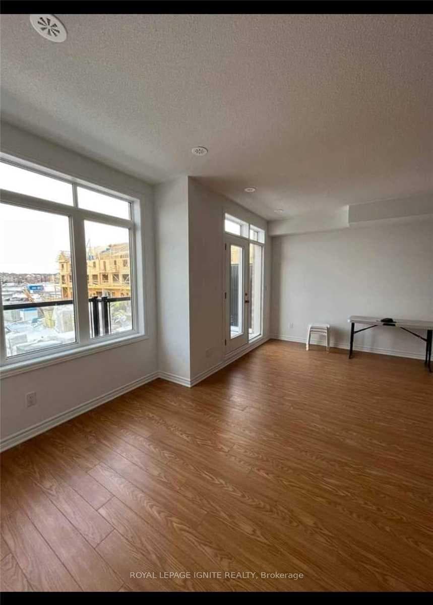 27 Tiveron Avenue photo 4