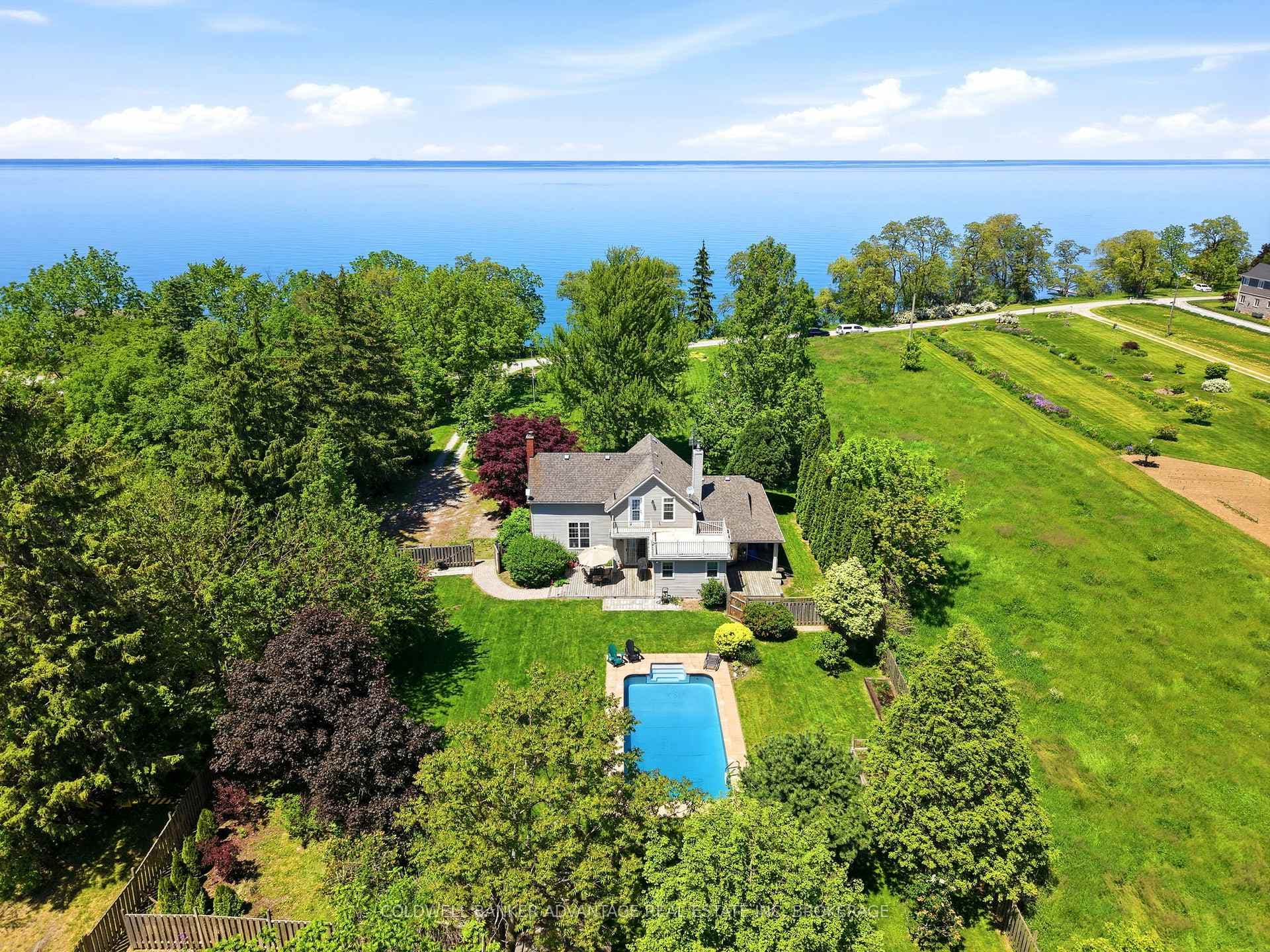 4698 Sandy Cove Drive photo 2