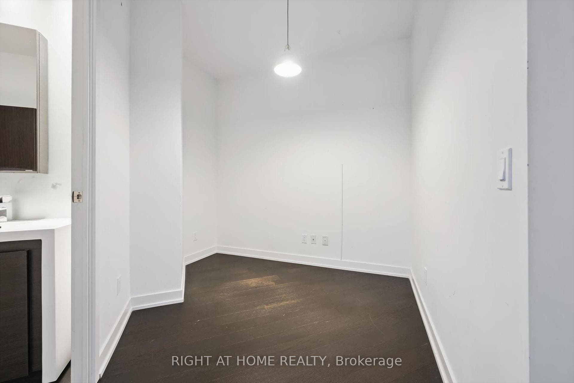 1030 King Street Unit 418 photo 14
