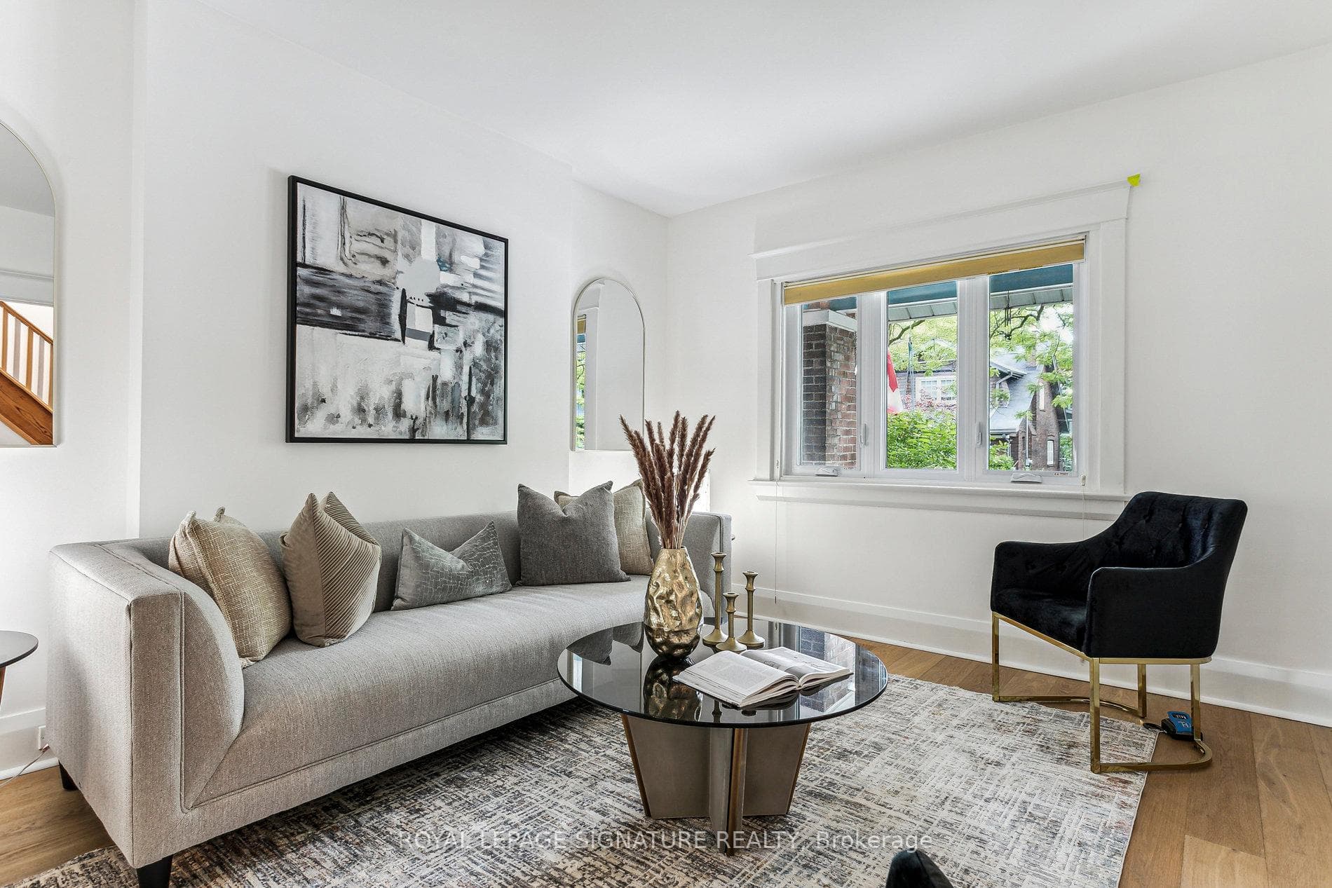 344 Kingswood Road photo 7