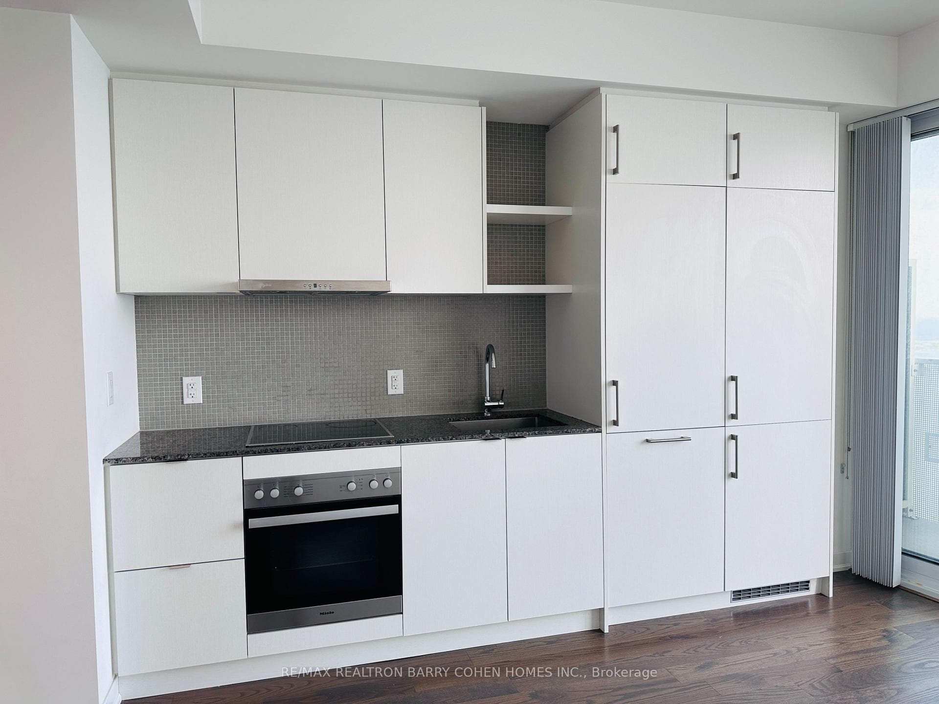 100 Harbour Street Unit 5608 photo 7