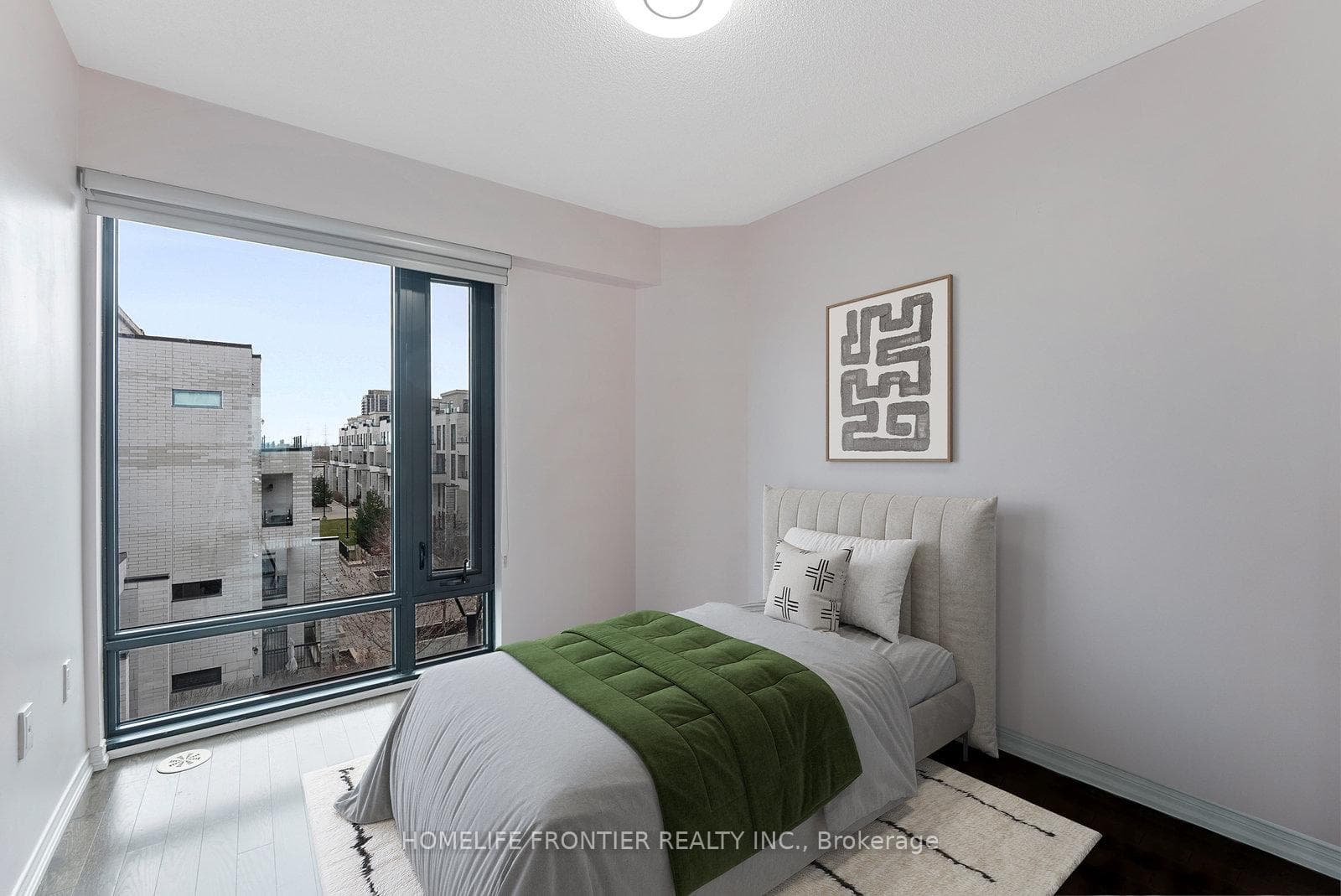 130 Widdicombe Hill Boulevard Unit 410 photo 32