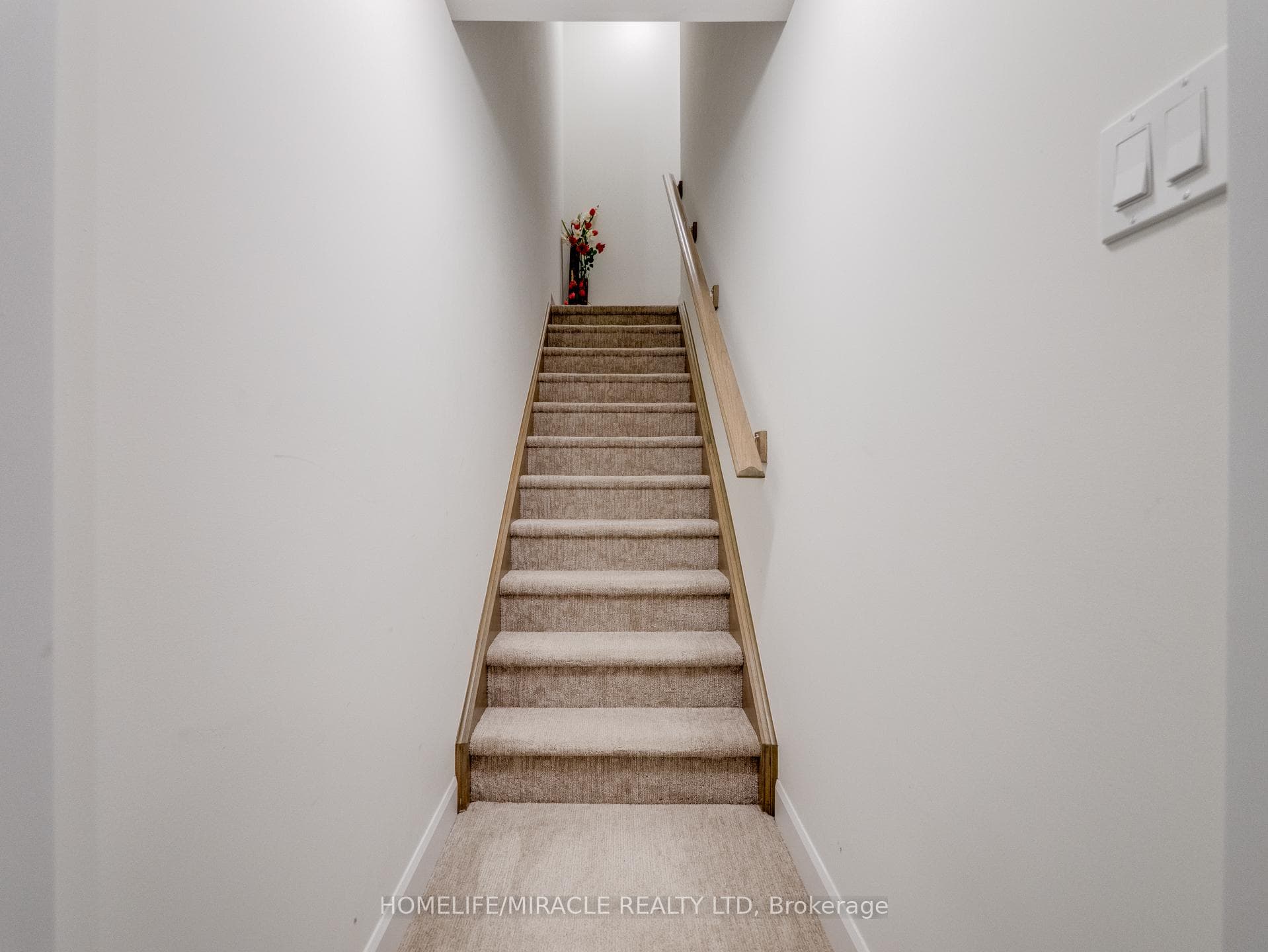 12 Southam Lane photo 33