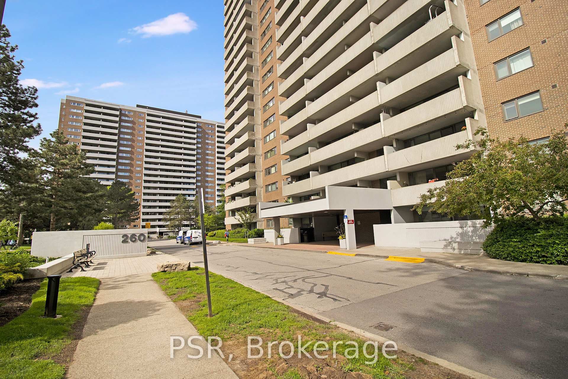 260 Scarlett Road Unit 707 photo 20
