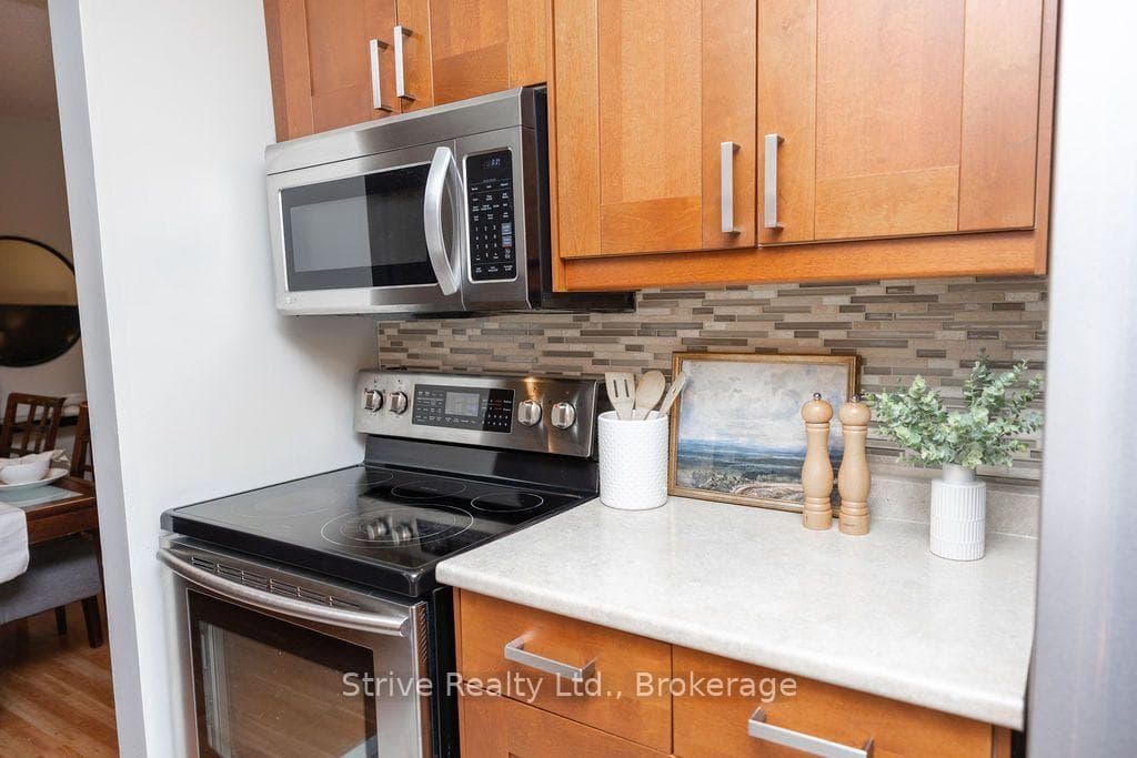 54 Deverill Crescent photo 13