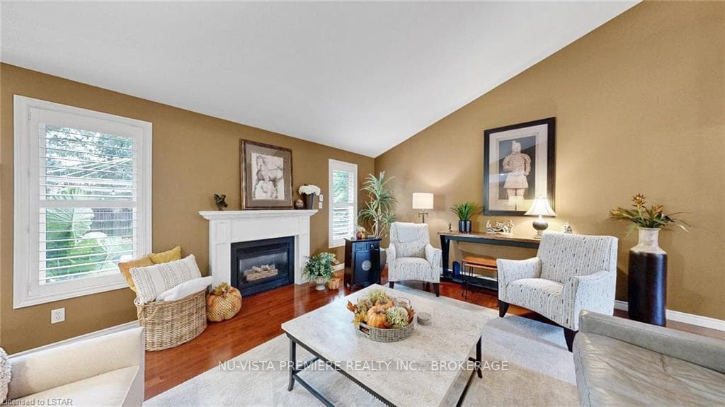61 PARKVIEW Drive photo 5