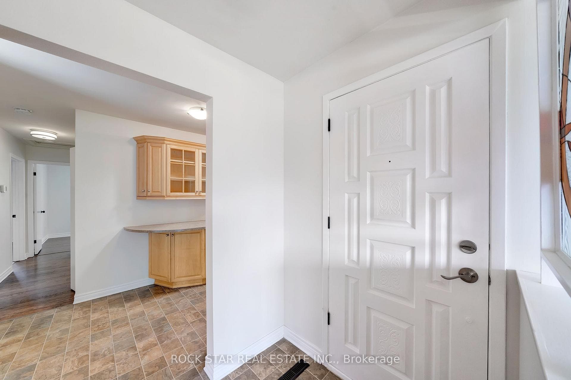 17 Bendingroad Crescent photo 3