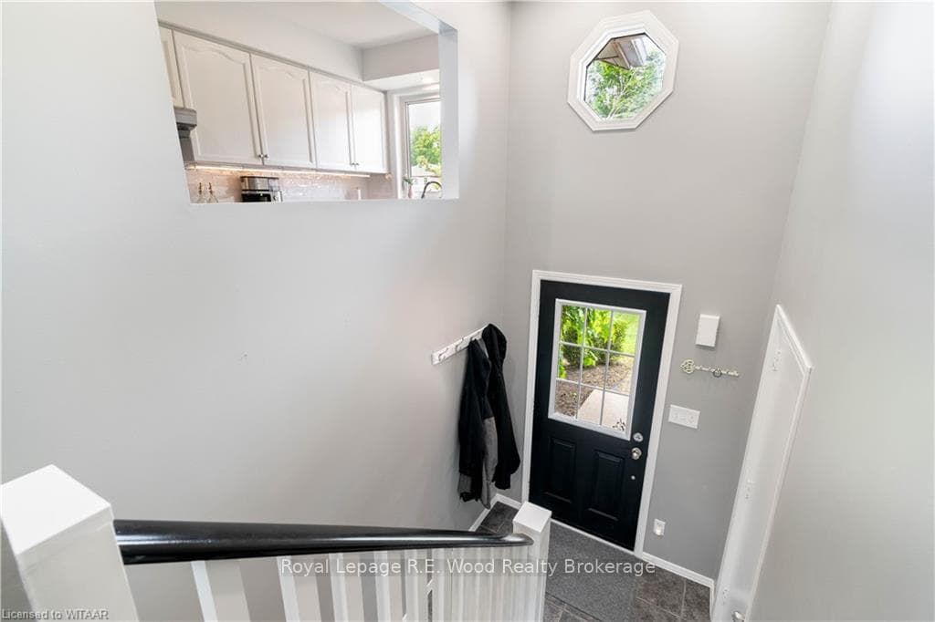 58 KARA Lane photo 3