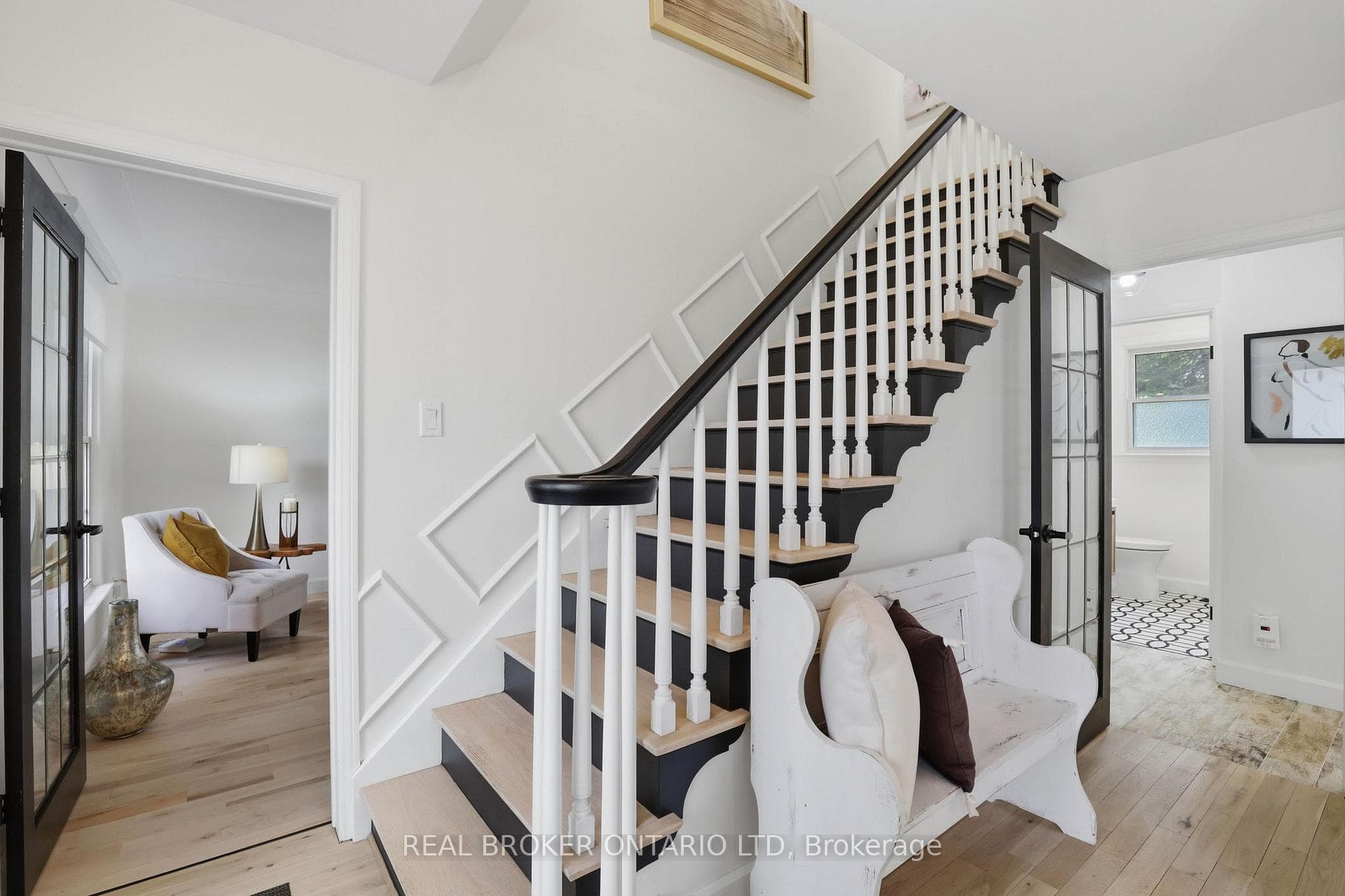 196 Wychwood Park photo 17