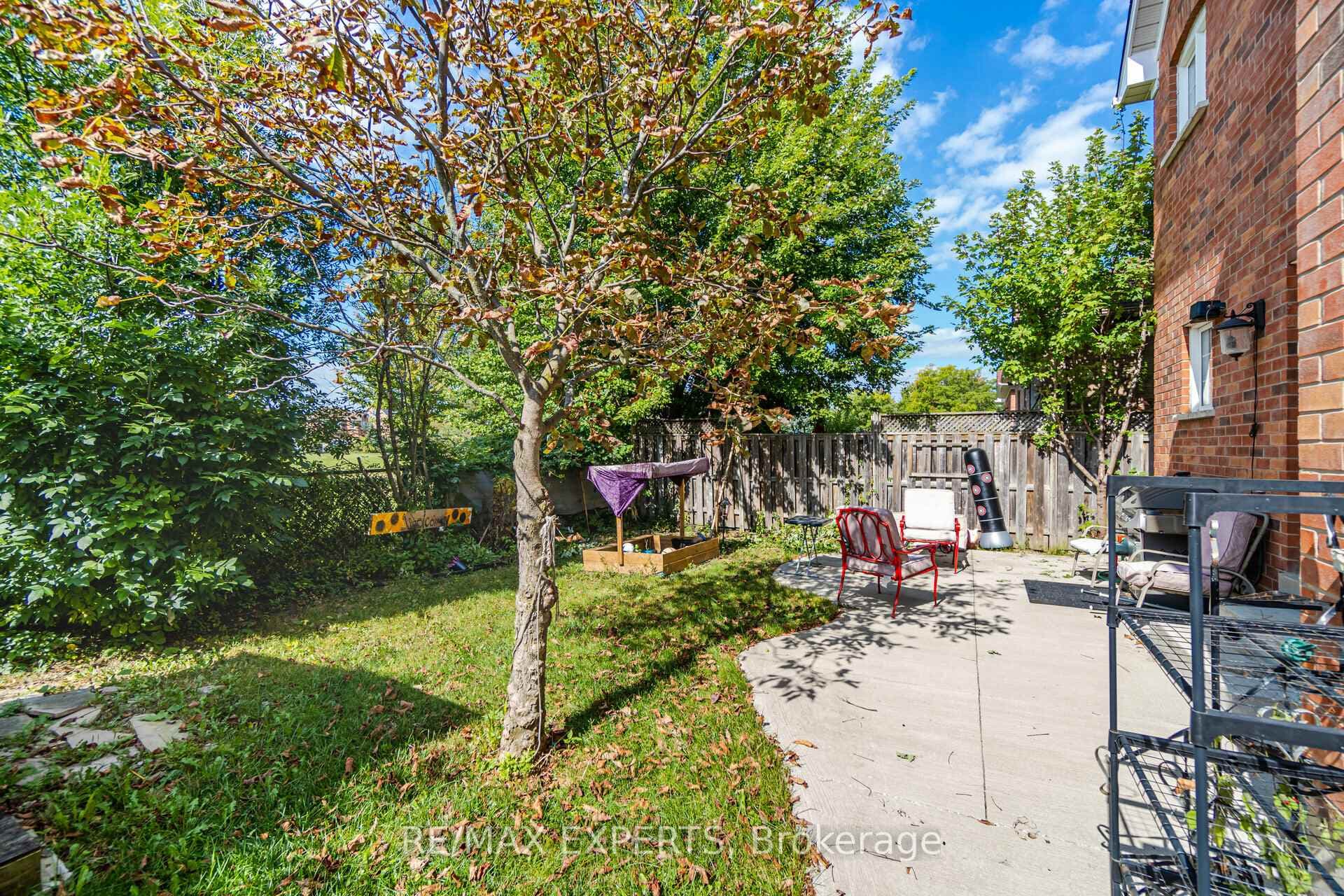 136 Van Scott Drive photo 36