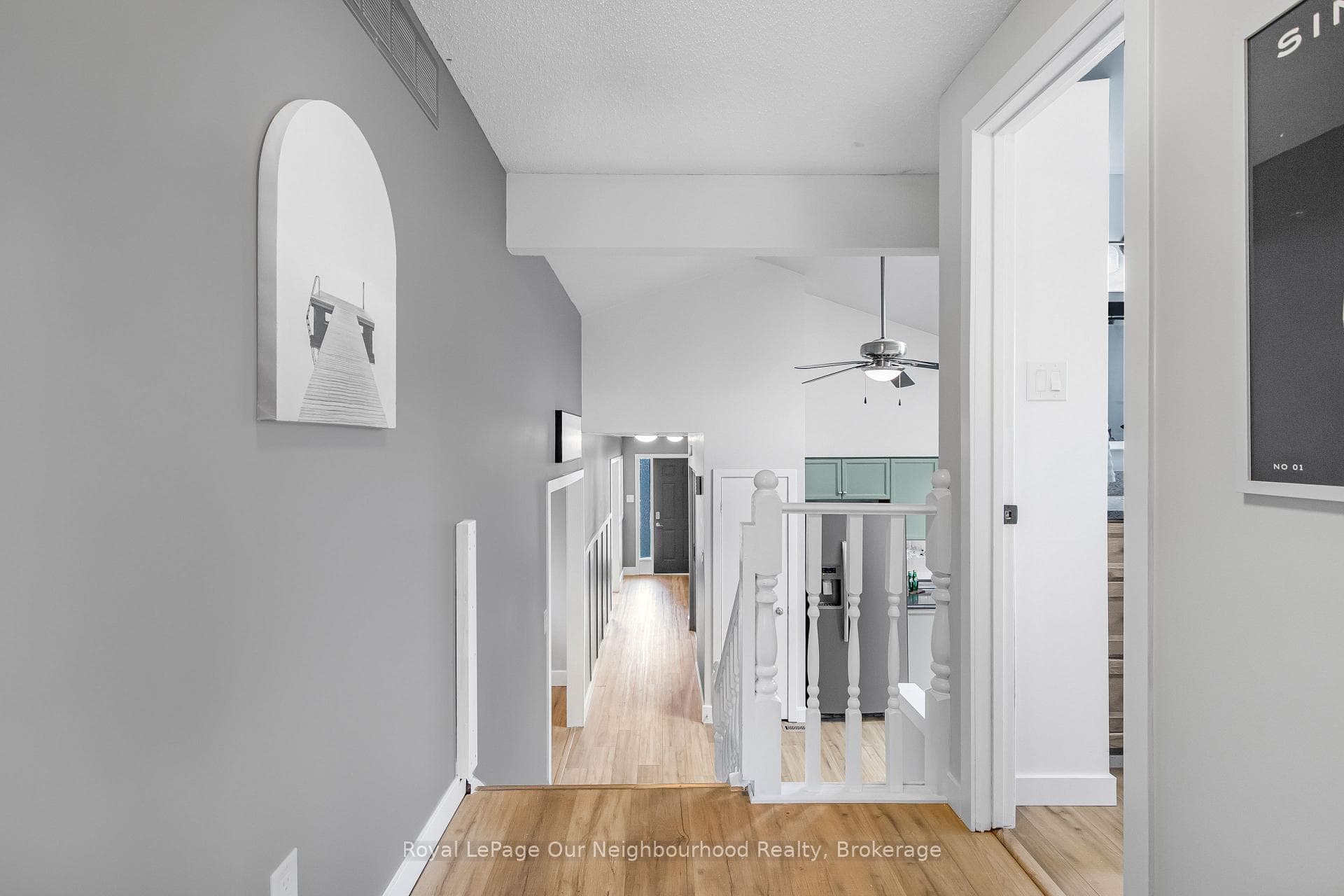2 Woodfern Road photo 14