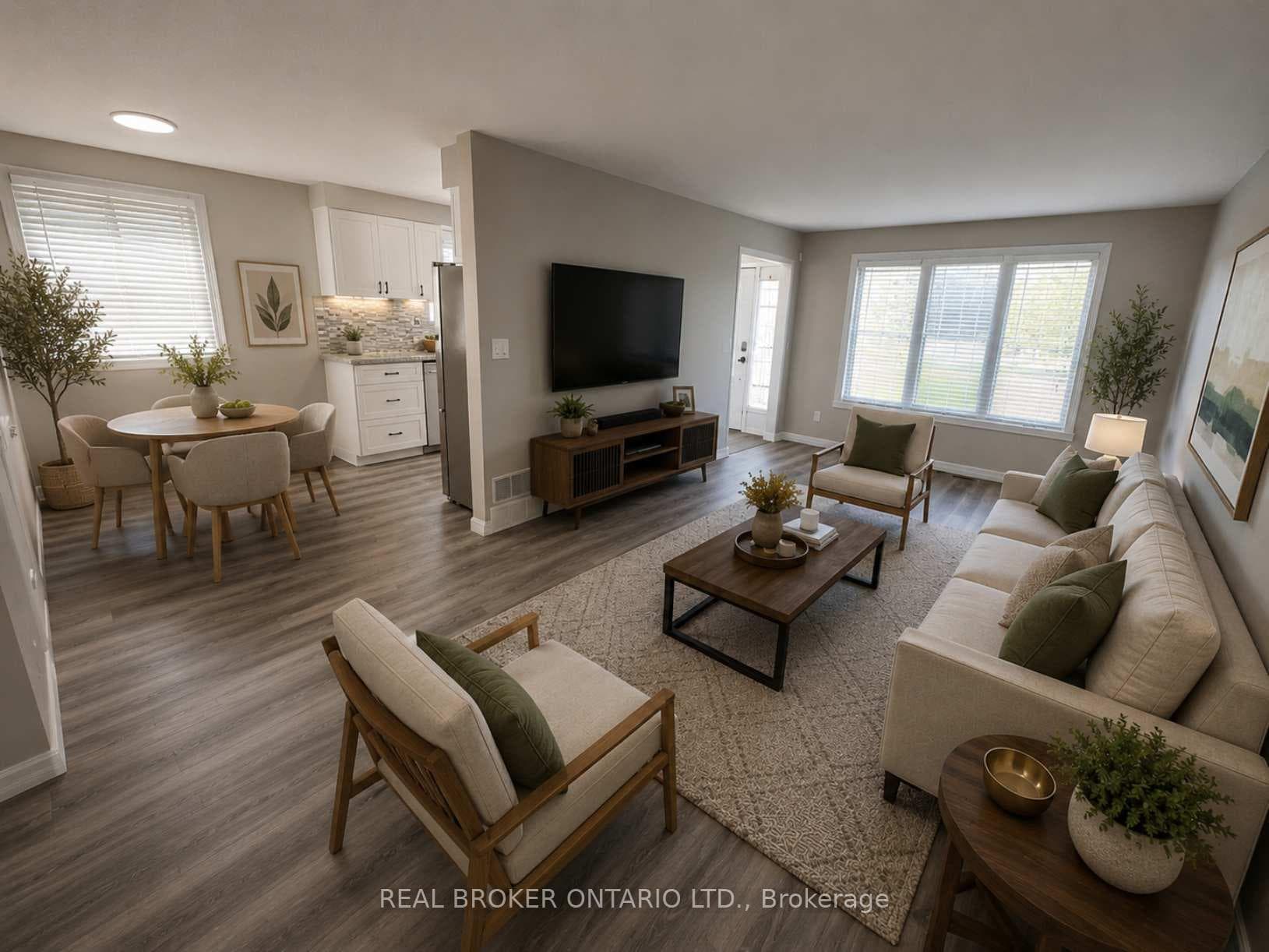 42 Terrace Avenue photo 1
