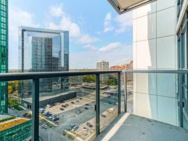 2 Anndale Drive Unit 1101 photo 17