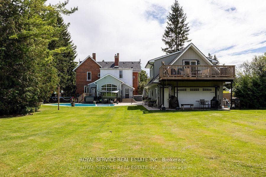 60 King Street photo 44
