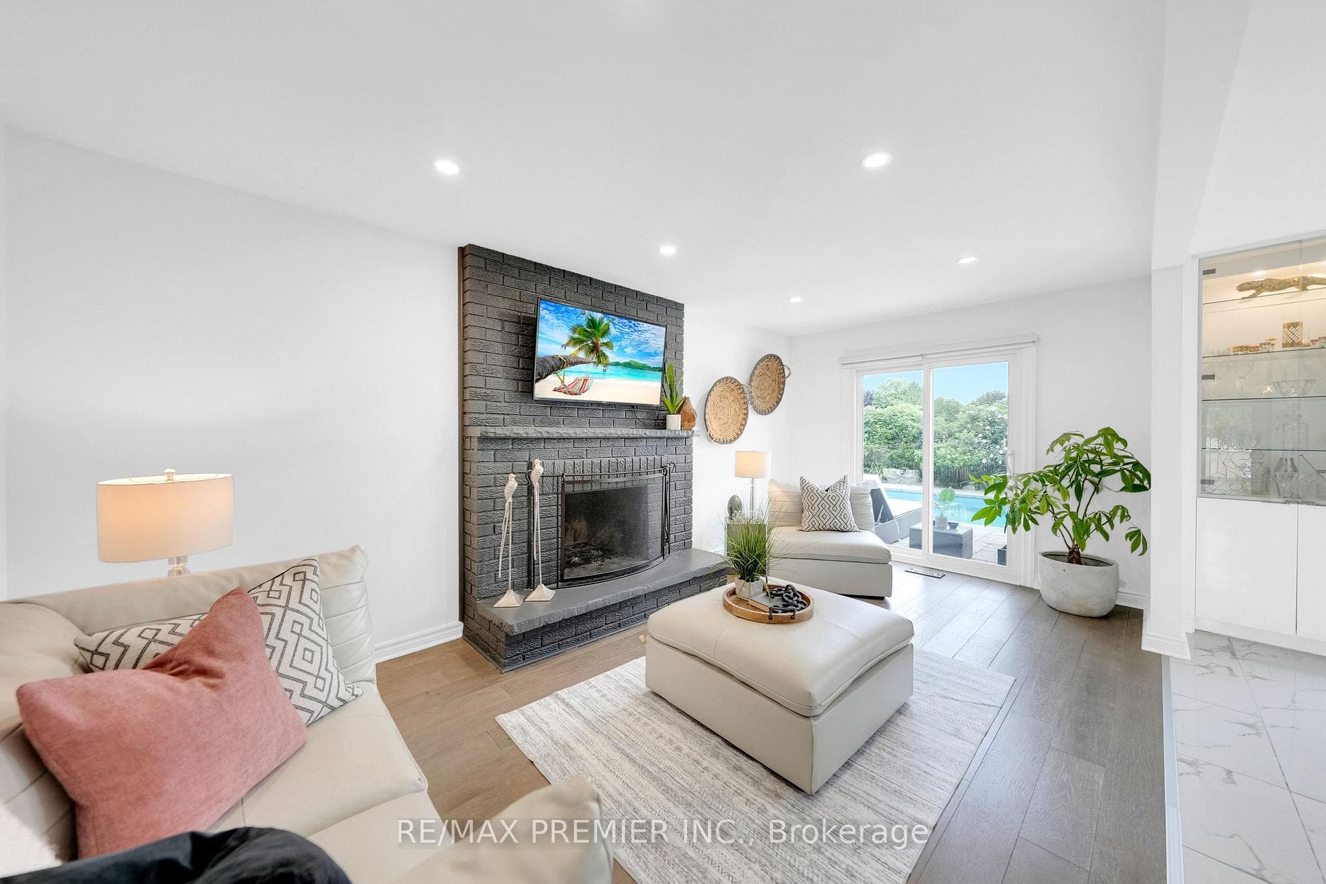 269 Primrose Lane photo 14