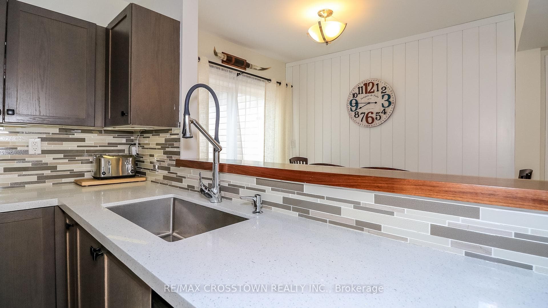 706 Reid Street photo 21