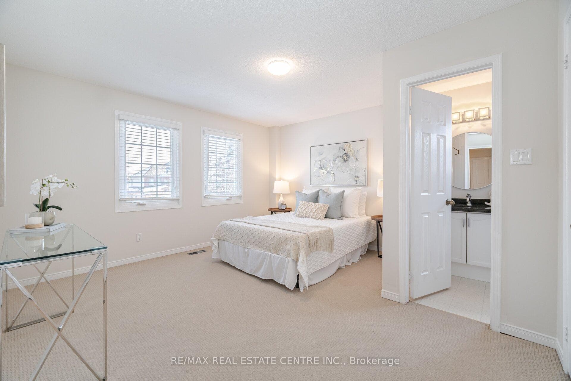 2130 Berwick Drive photo 28