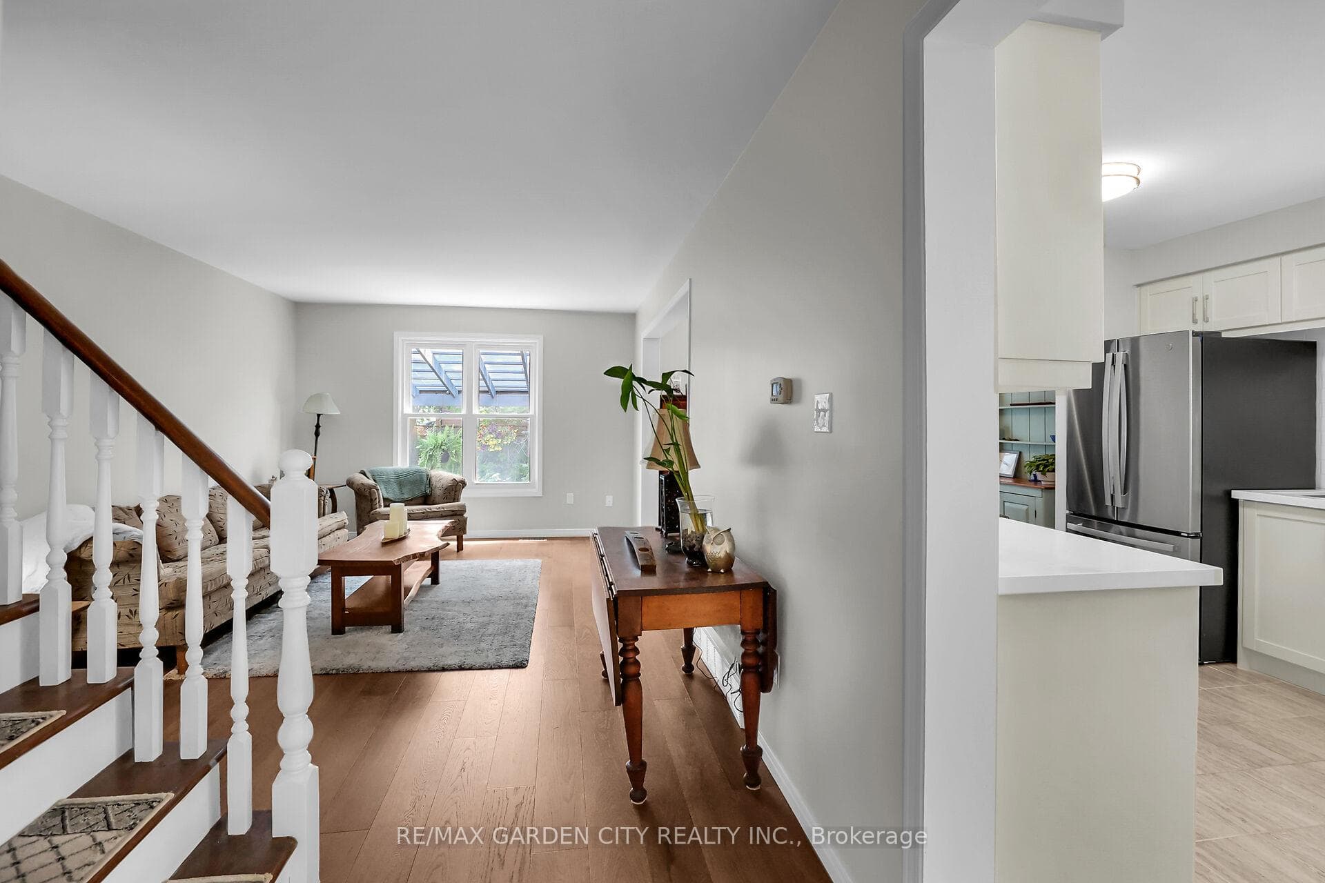 Bright and open feel with lots of natural light