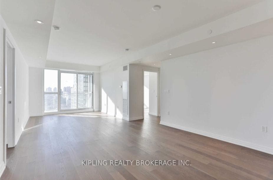 101 St Clair Avenue Unit 1605 photo 7