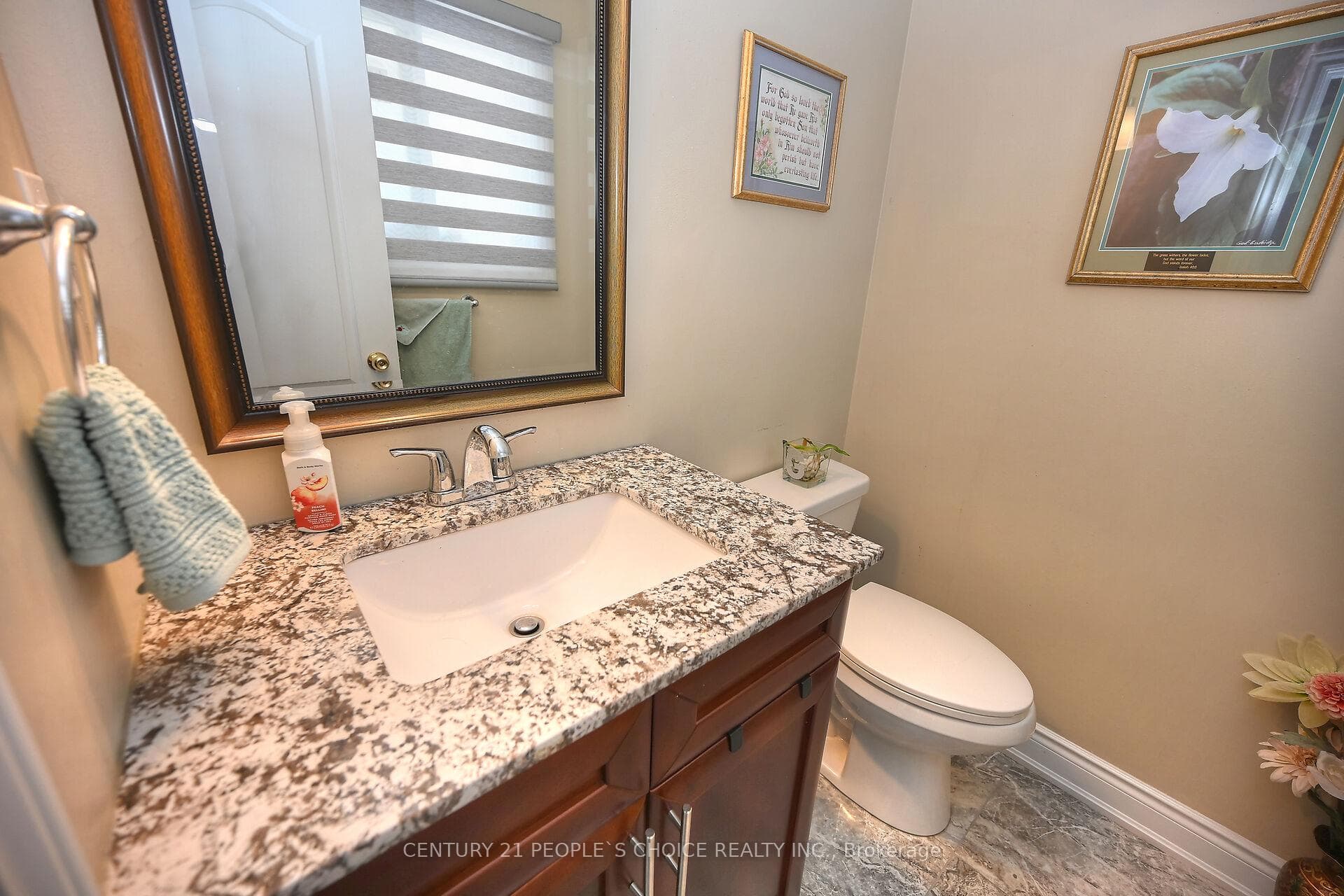 130 Kingswood Drive photo 14