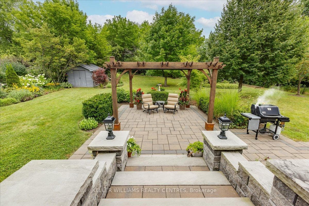 9 Broadview Avenue photo 17
