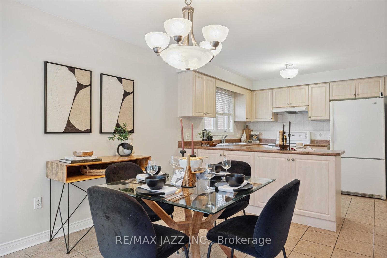 12 Lacroix Court photo 22