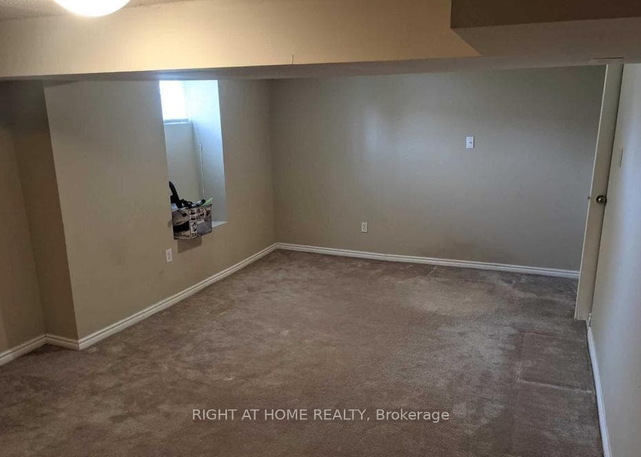 91 Granger Avenue Unit Basement photo 5