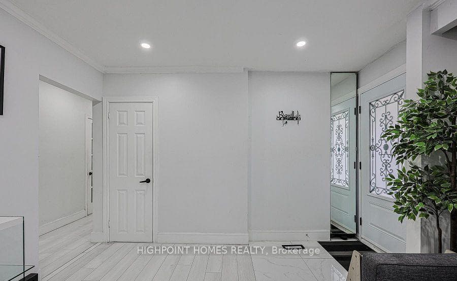 3 Mozart Avenue photo 7