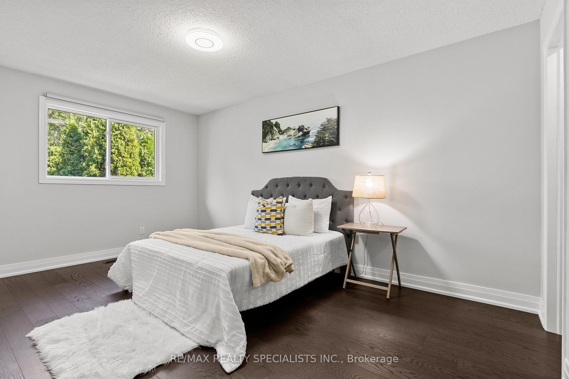 2393 Hargood Place photo 24