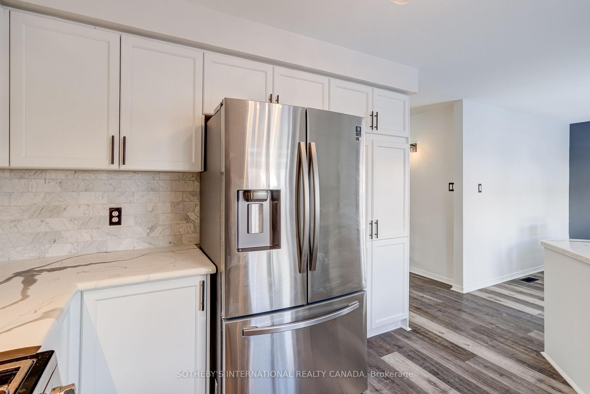 103 Giraffe Avenue photo 13