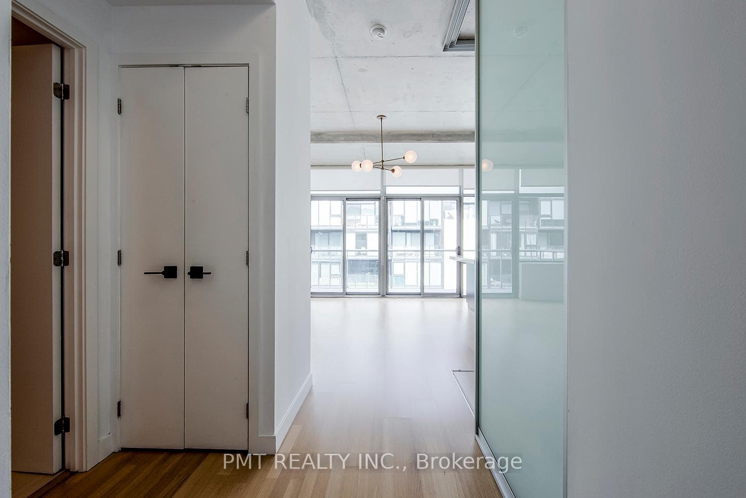 55 Stewart Street Unit PH18 photo 3