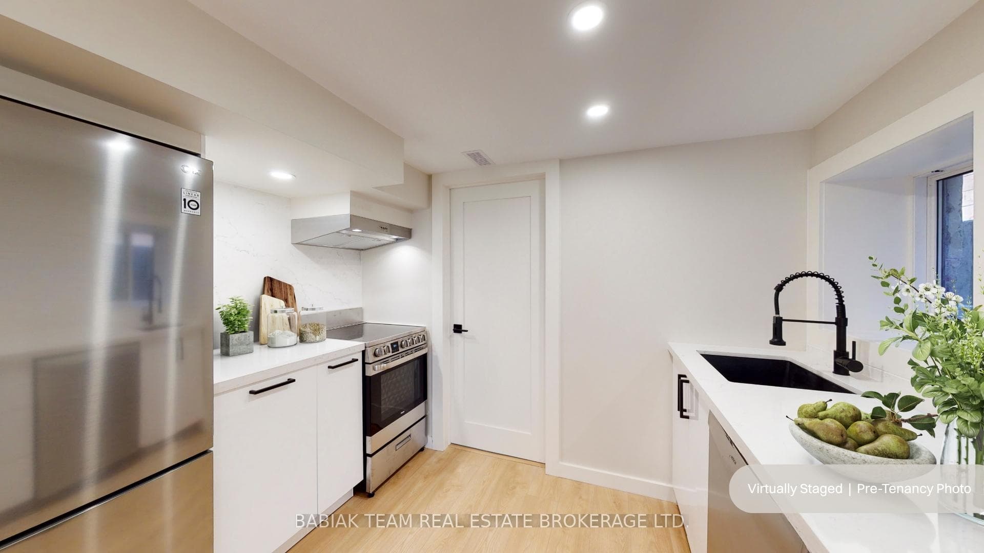 497 Keele Street photo 47