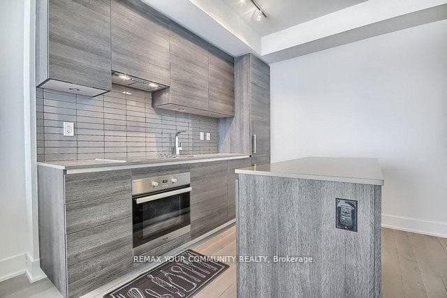 200 Bloor Street Unit 2006 photo 7