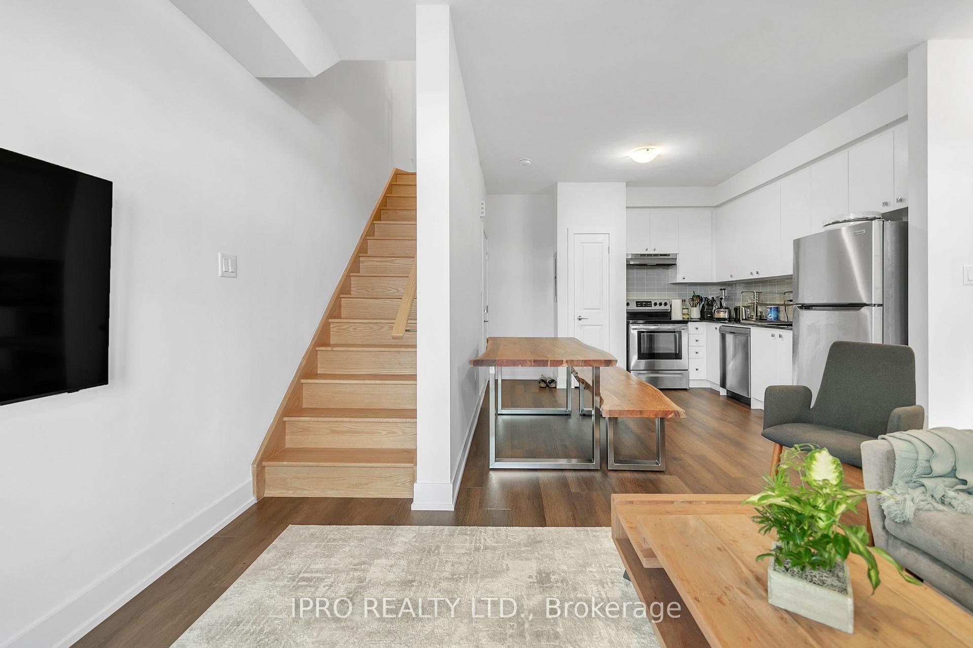 9 Phelps Lane Unit 275 photo 10