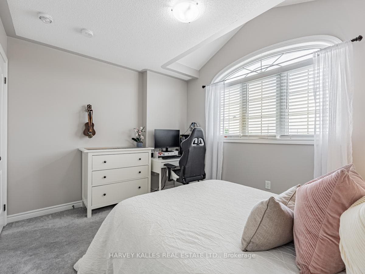 1691 Goldsmith Drive photo 23