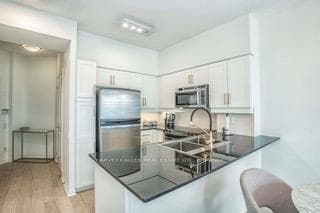 15 Windermere Avenue Unit 2301 photo 3