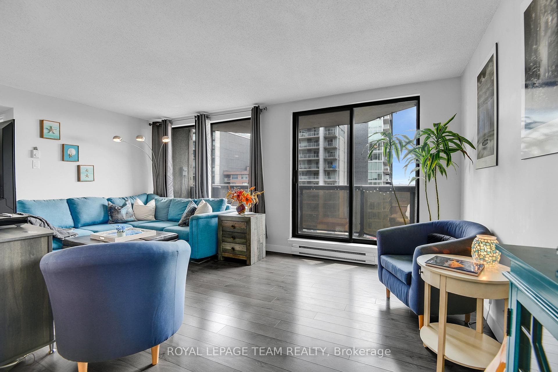 470 Laurier Avenue Unit 1407 photo 16