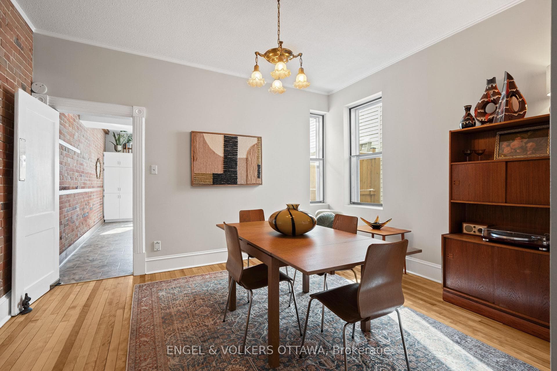 210 Daly Avenue photo 10