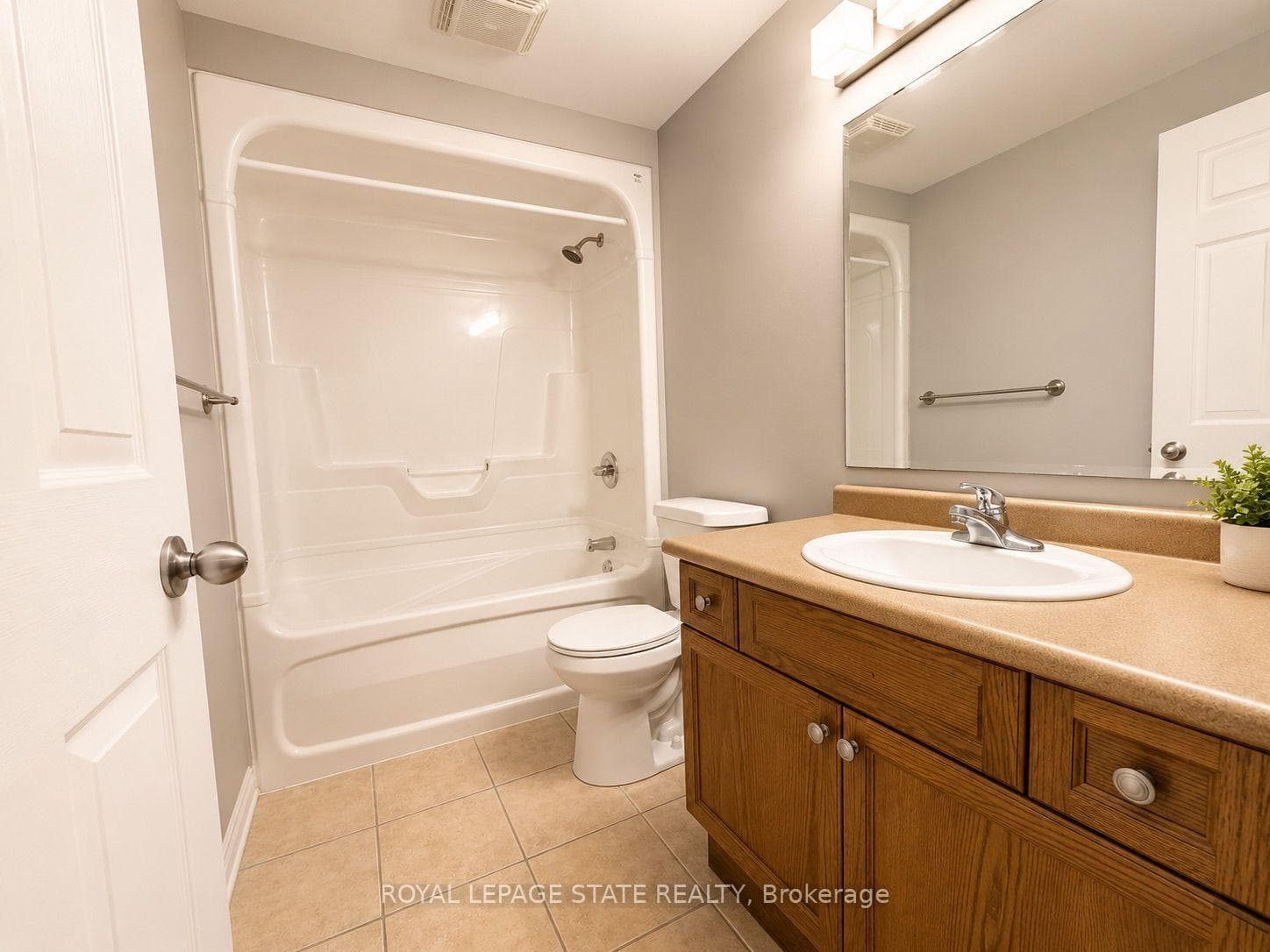 1059 Whetherfield Street Unit 3 photo 17