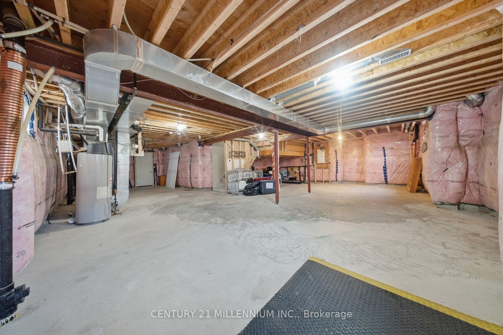 1153 Upper Thames Drive photo 24