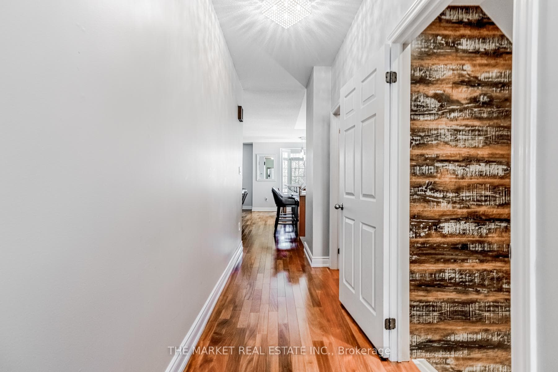 455 Claridge Road Unit 6 photo 8