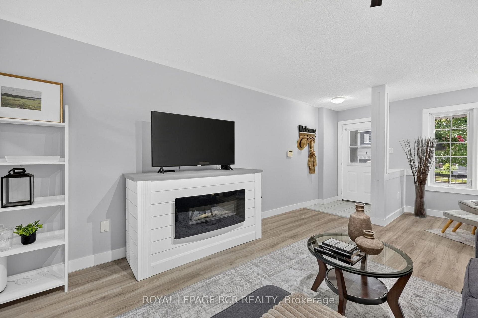 95 Waters Boulevard photo 8