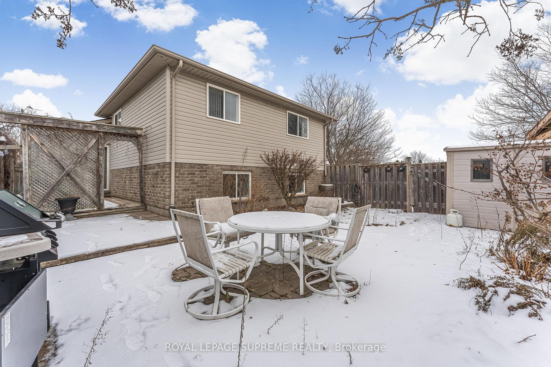 7714 Sabine Drive photo 37