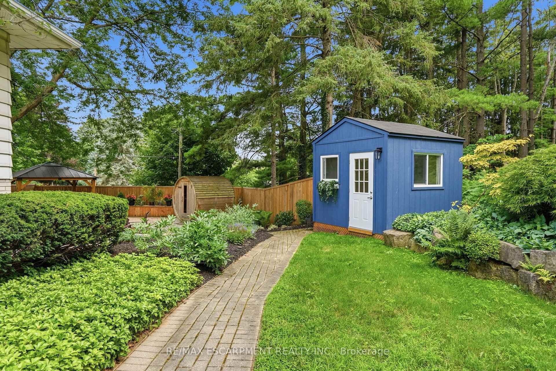 2 Jameson Drive photo 43