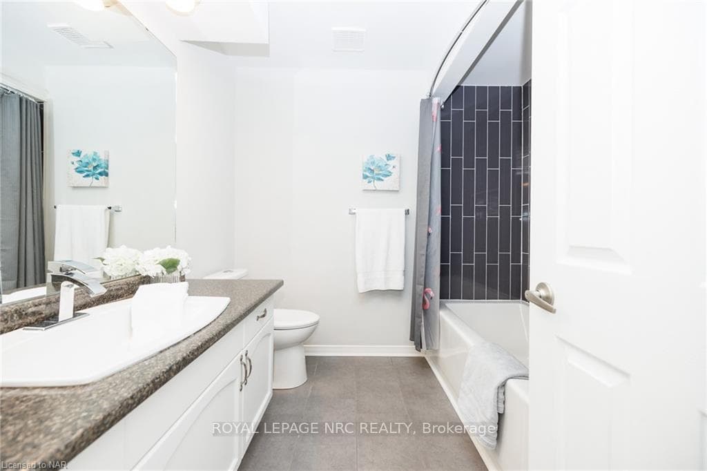 62 Sterling Street photo 26
