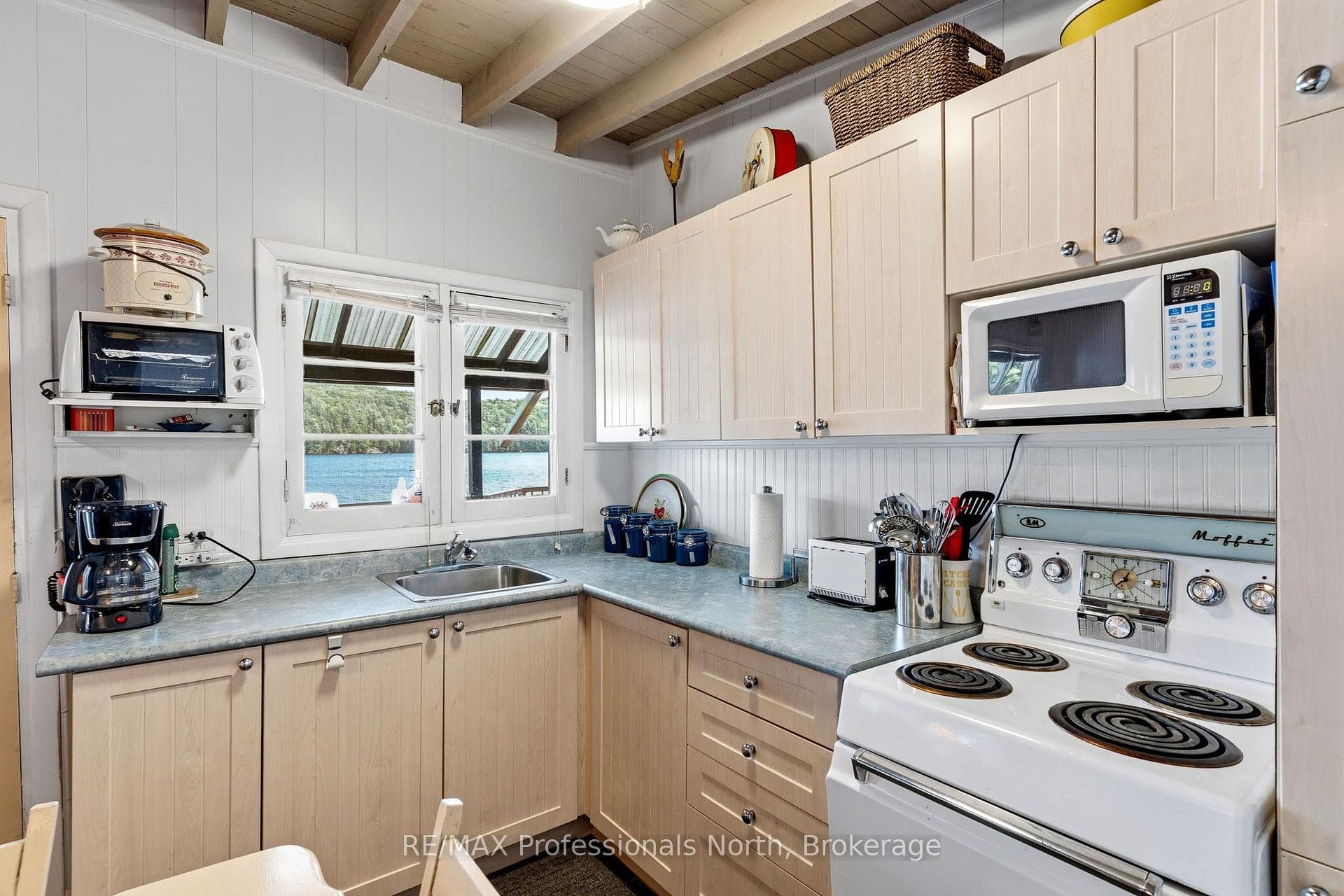 11047 Little Hawk West Shore WAO N/A photo 19