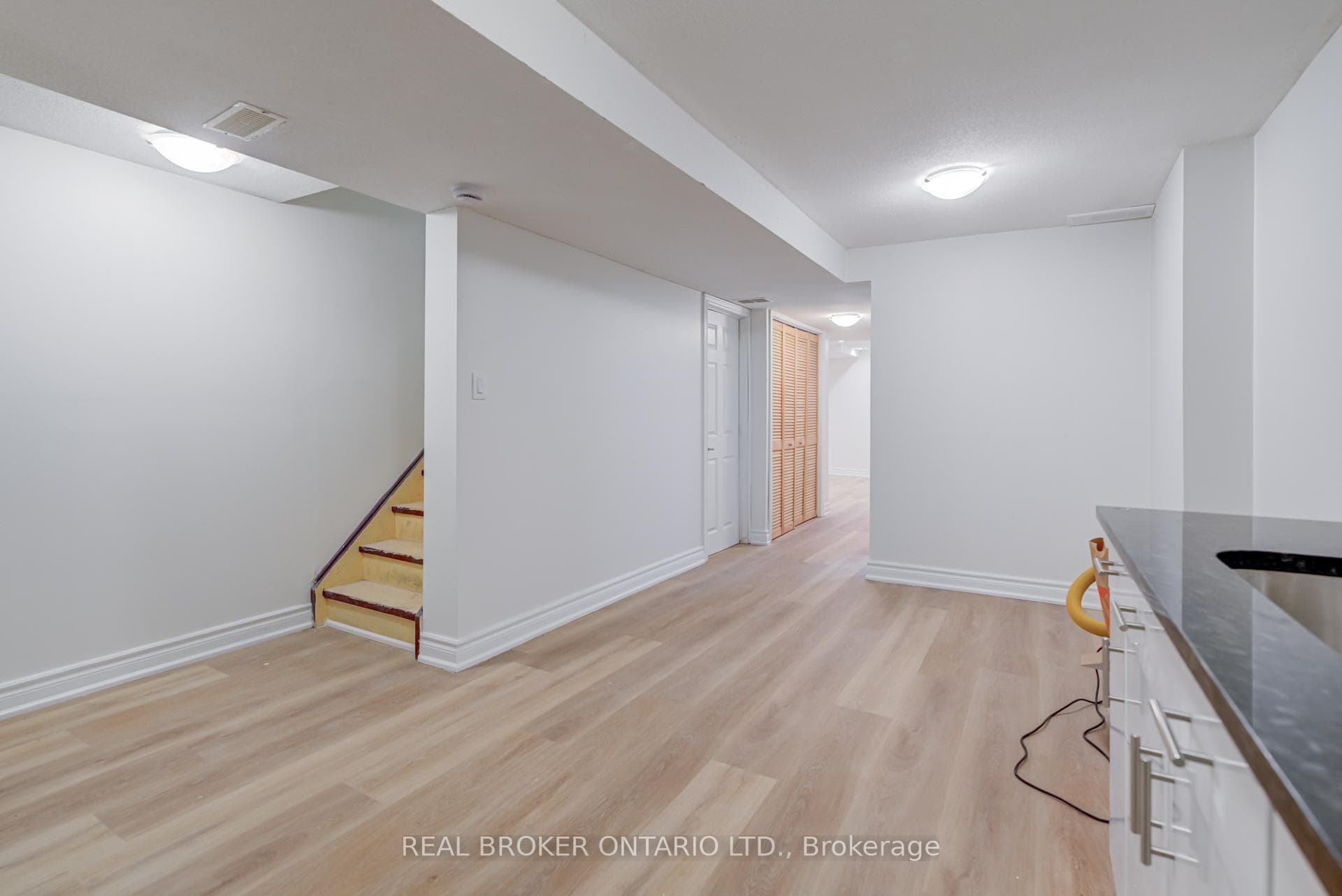 75 Hummingbird Street Unit LOWER photo 9