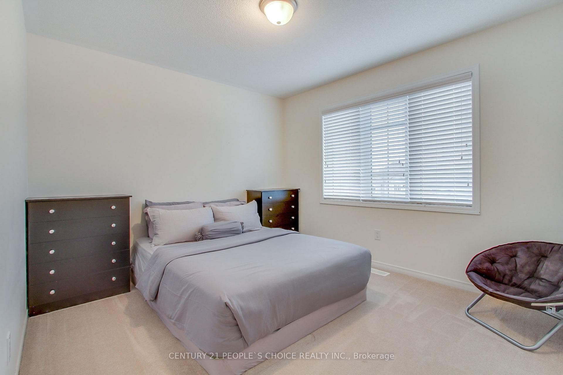 22 Arrowstone Court photo 27